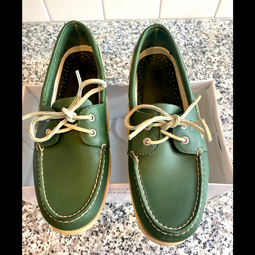 Sperry Top-Sider Men’s 10 M LIKE NEW Rare Evergreen Color